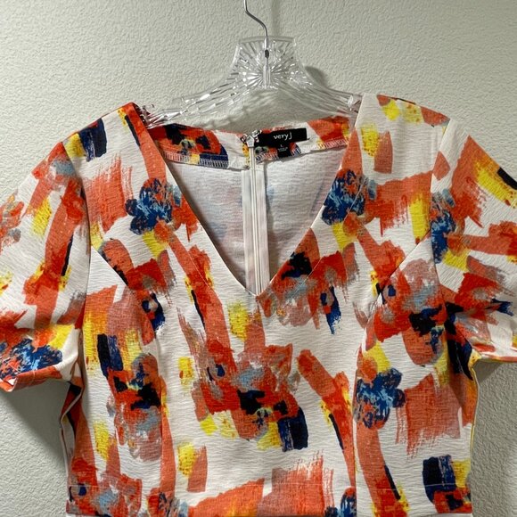 (NEW) VERY J Mini  Short Sleeve Peekaboo Midriff, Floral Ivory/Orange/Multi - L - Picture 4 of 11